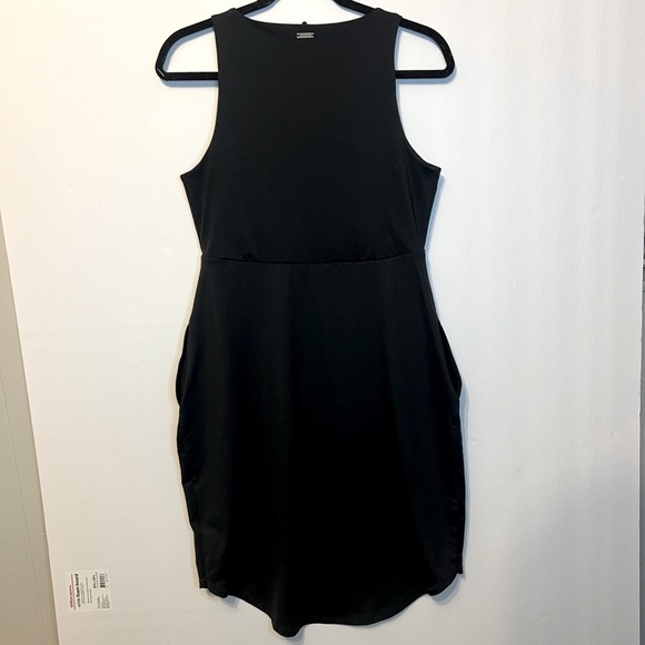 Prana Women’s Emerald Lake Black tank Dress Size medium with pockets - Picture 9 of 9
